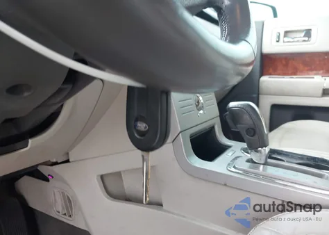 2010 Ford Flex Limited z USA, uszkodzony, nr VIN 2FMGK5DC5ABA51113